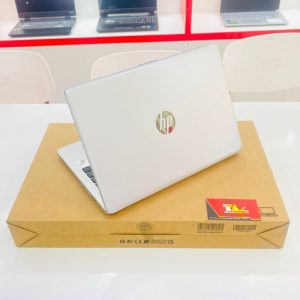 HP-348-G7-i7