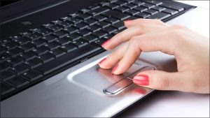 Hướng dẫn cách kiểm tra laptop trước khi mua